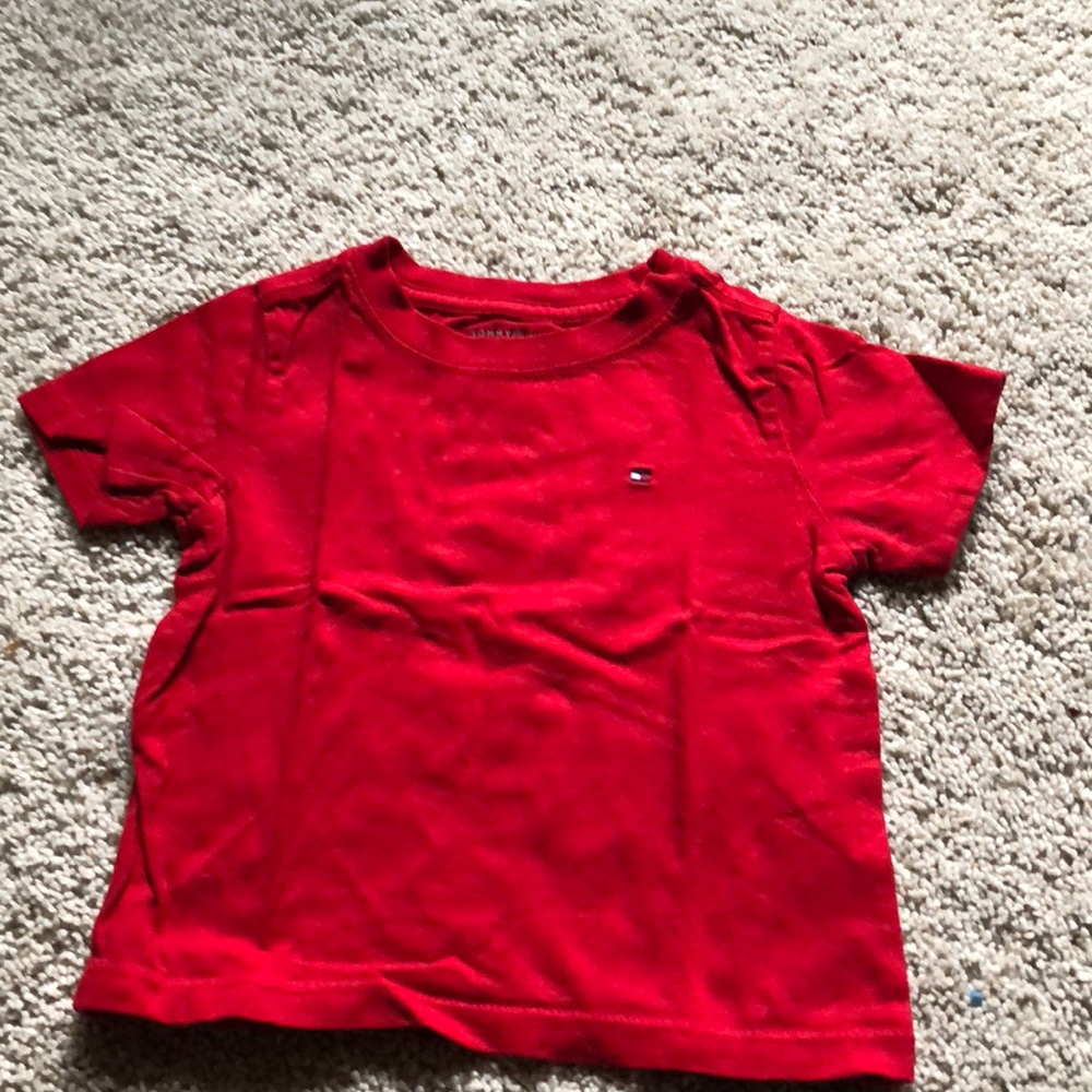 Tommy Hilfiger T shirt